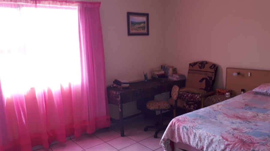 3 Bedroom Property for Sale in Velddrif Western Cape